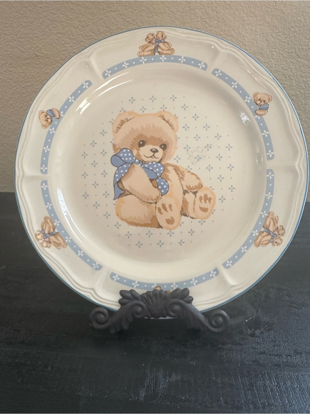 Vintage Tienshan Stoneware Serving Platter in “Country Bear”Pattern.
